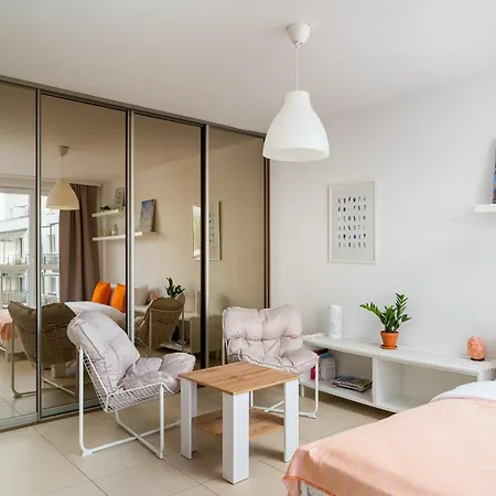 Apartment Liwiecka Bright By Bookinghost